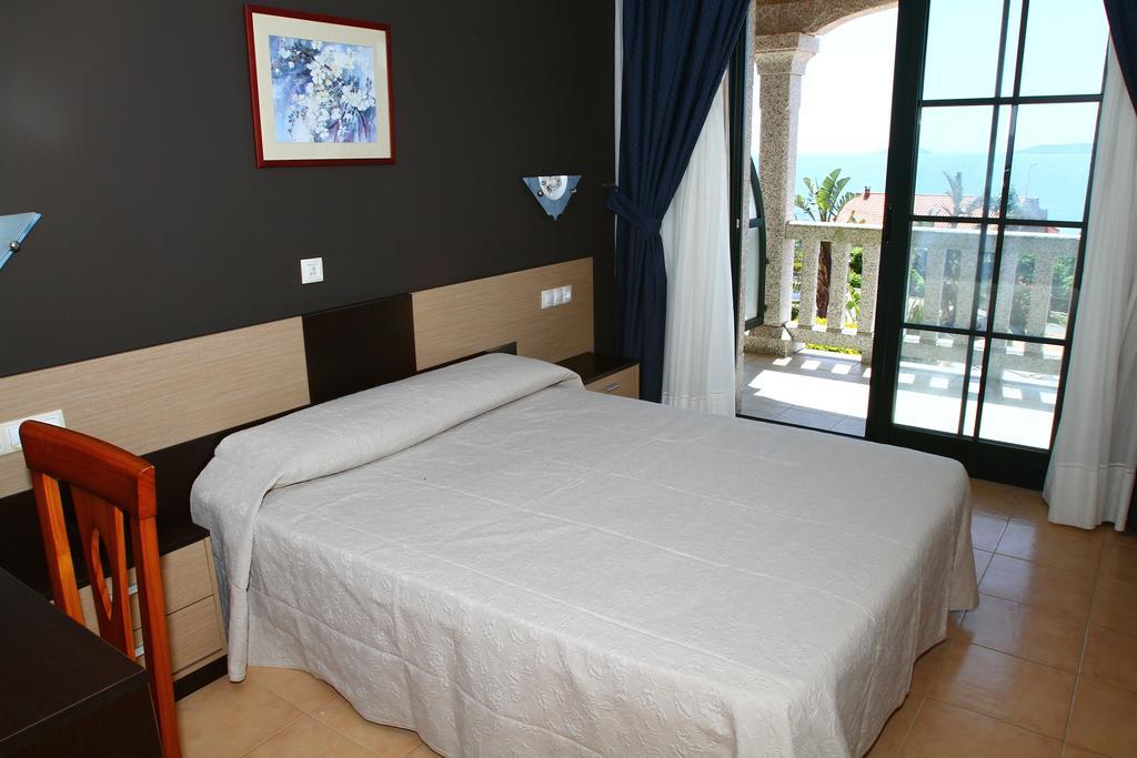 Apartamentos Coral Do Mar II Portonovo Cameră foto